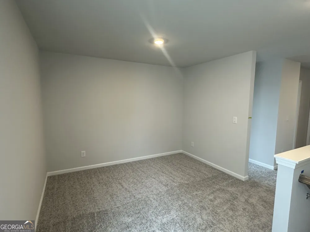 33 Butternut WAY Auburn, GA 30011