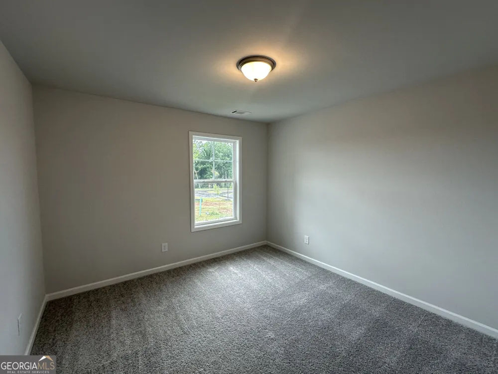 33 Butternut WAY Auburn, GA 30011