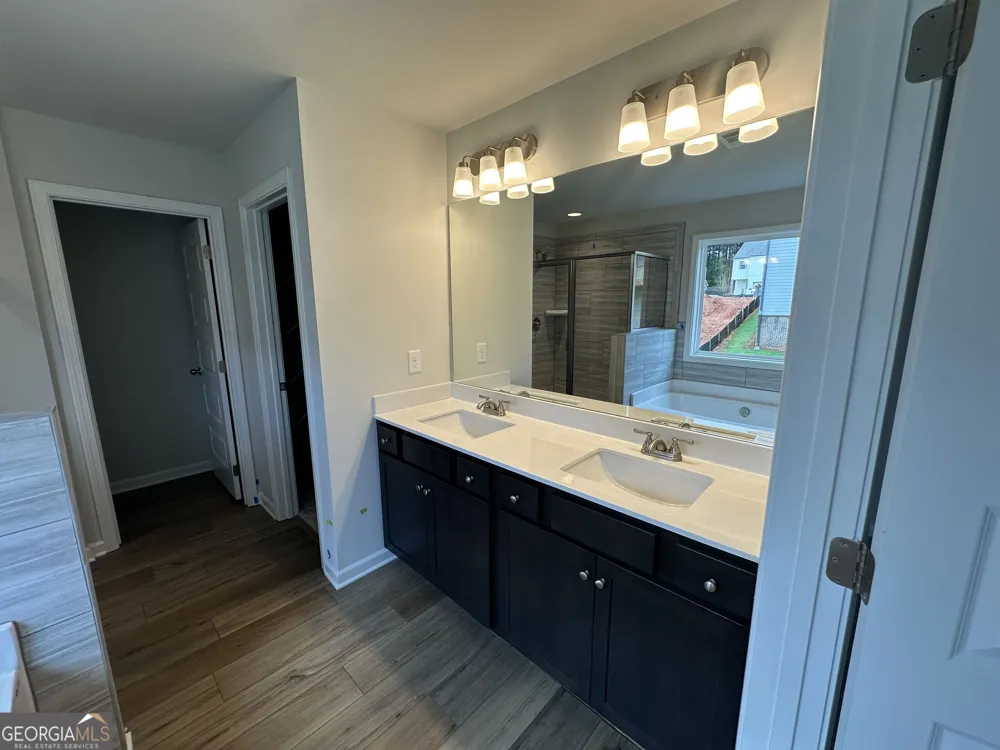 33 Butternut WAY Auburn, GA 30011