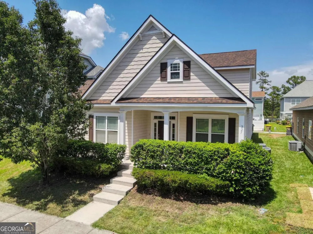 227 Clearwater CIR Port Wentworth, GA 31407