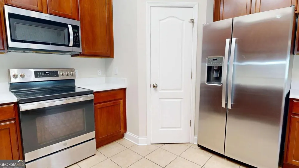 227 Clearwater CIR Port Wentworth, GA 31407