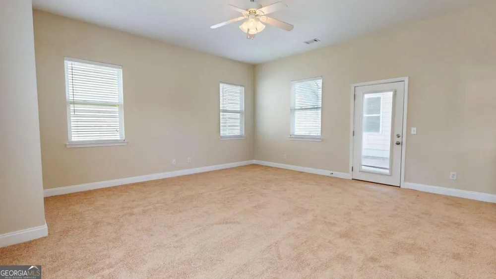 227 Clearwater CIR Port Wentworth, GA 31407