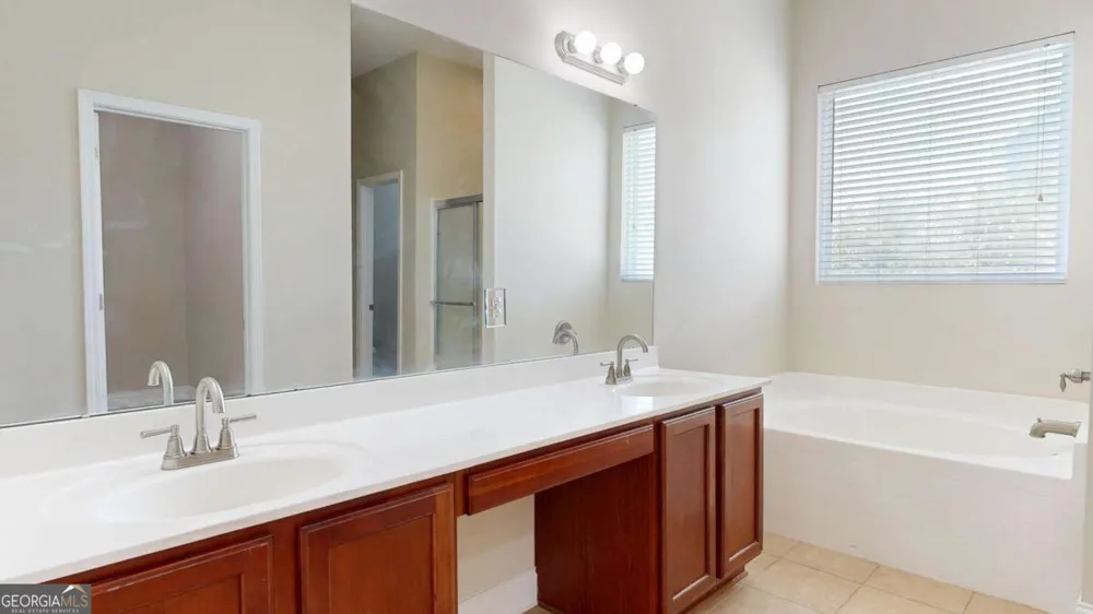 227 Clearwater CIR Port Wentworth, GA 31407