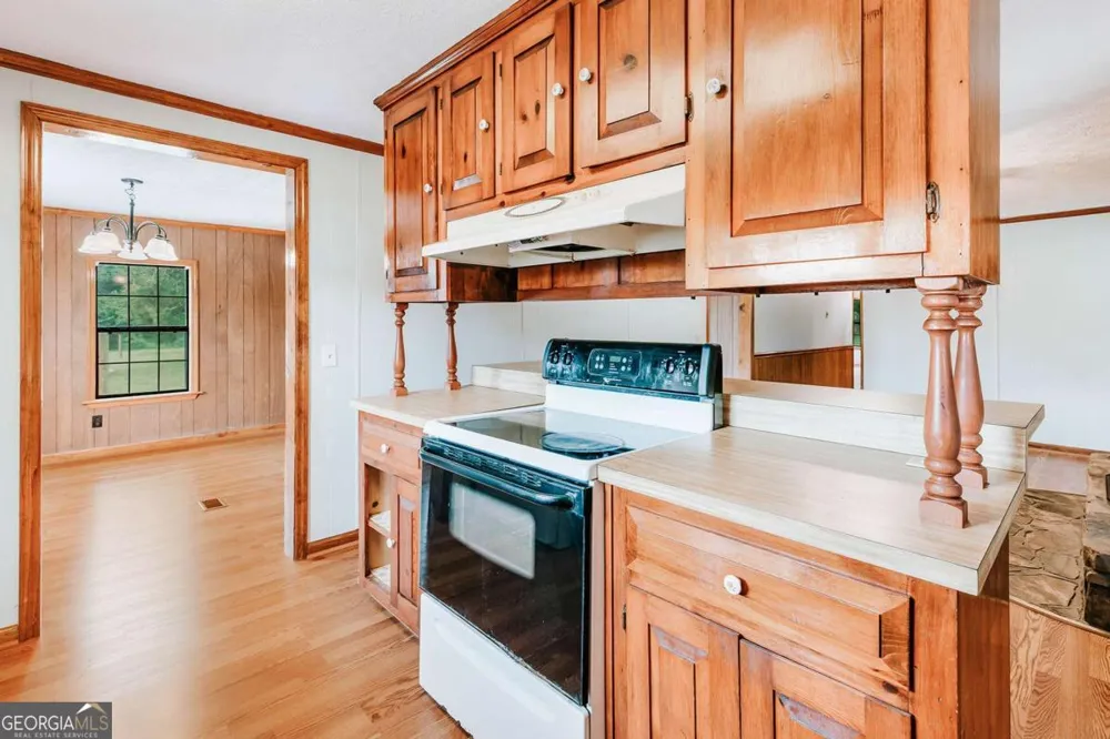 621 Elberton RD Lexington, GA 30648