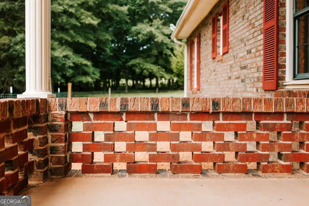 621 Elberton RD Lexington, GA 30648