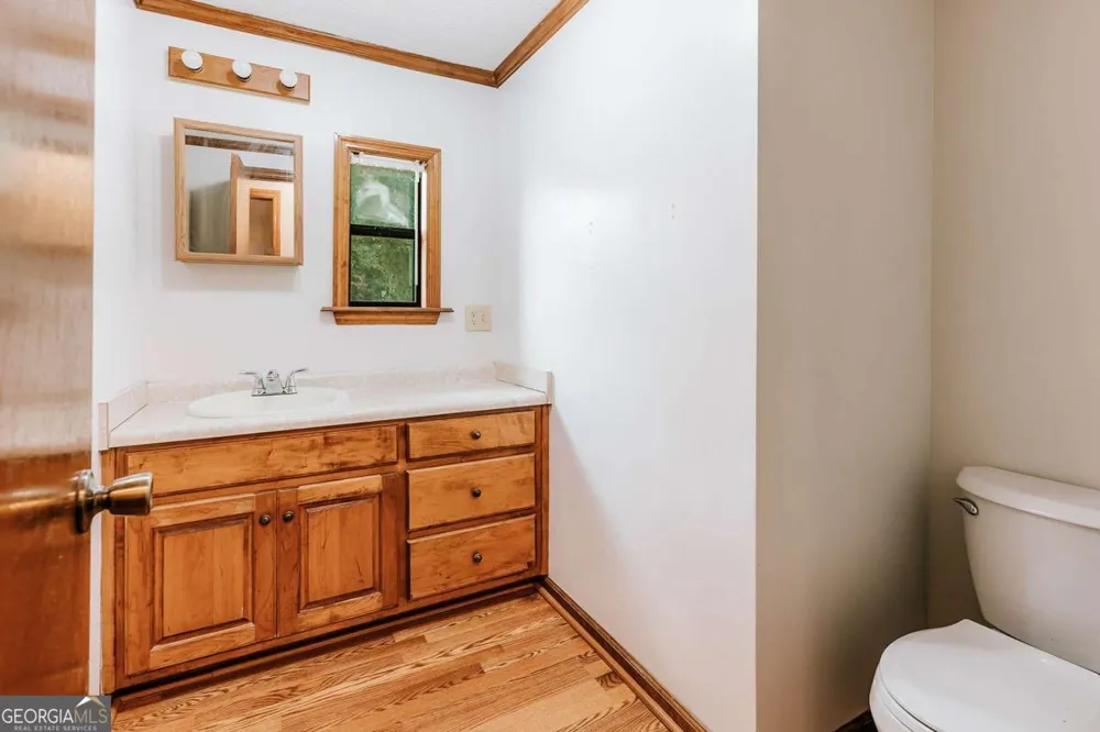 621 Elberton RD Lexington, GA 30648