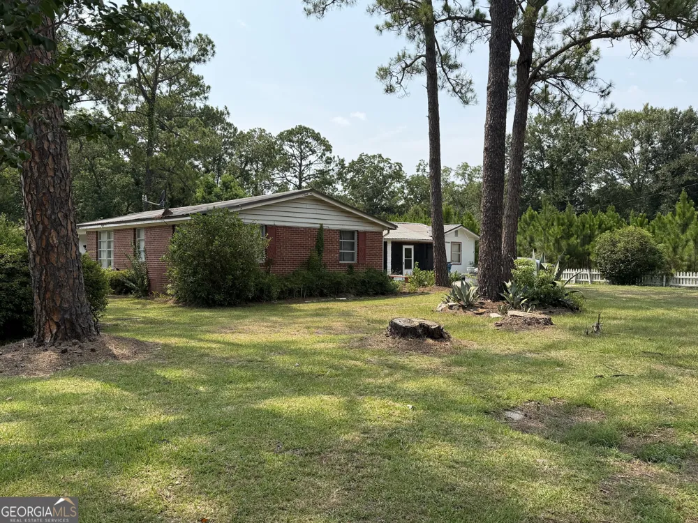 135 Morgan ST Waycross, GA 31501