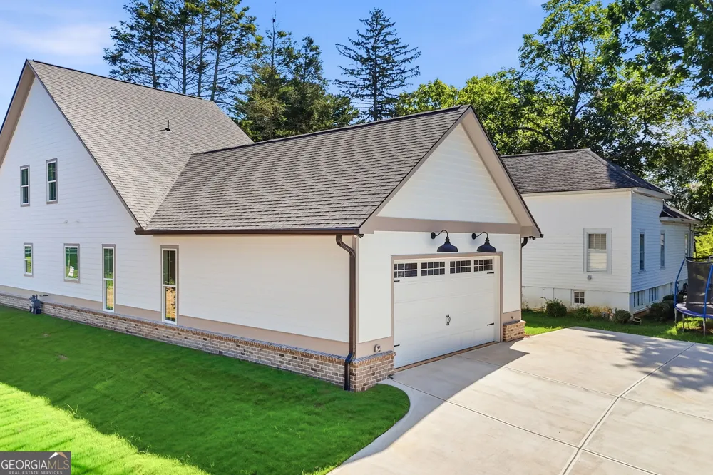 151 A W Roberts DR Ball Ground, GA 30107