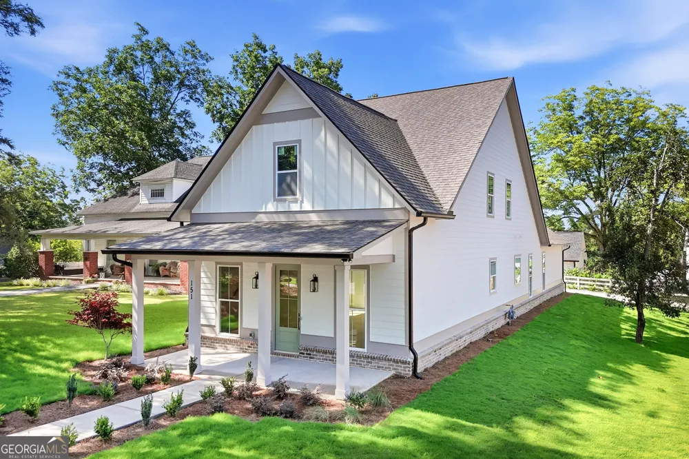 151 A W Roberts DR Ball Ground, GA 30107