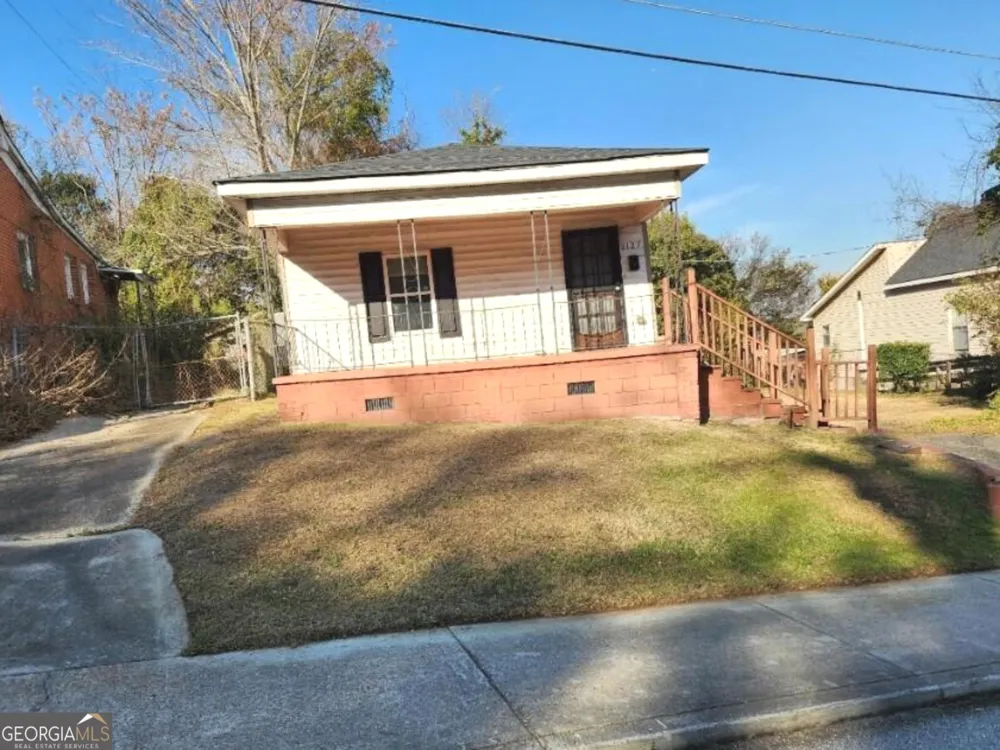 2127 Walnut ST Macon, GA 31204