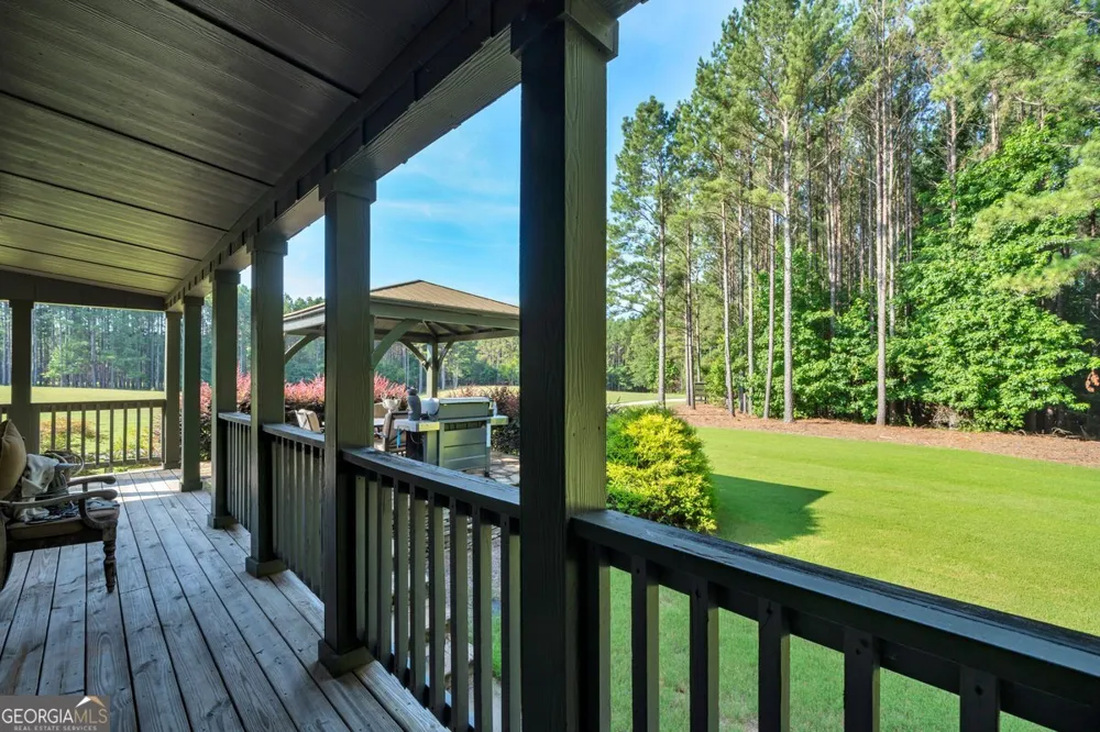 290 T W Leverette RD Jackson, GA 30233