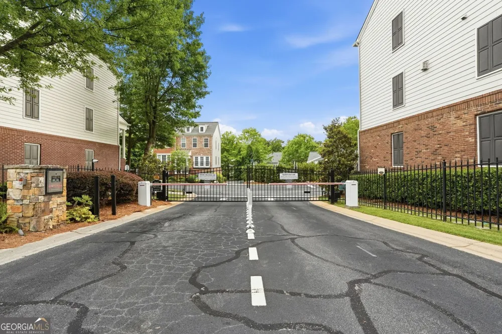 2246 Limehurst DR NE Brookhaven, GA 30319