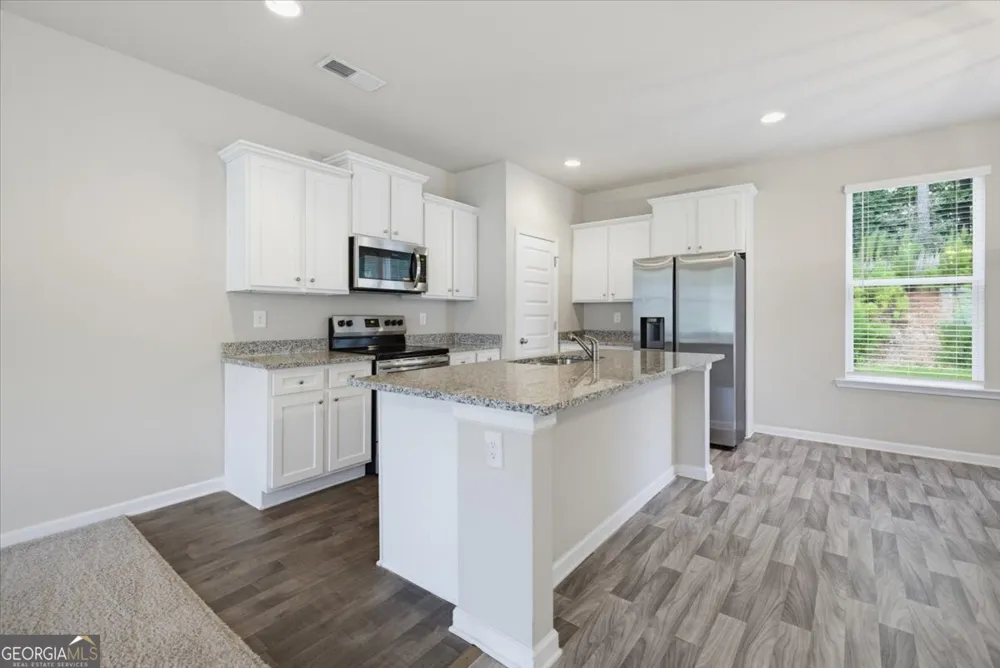 677 Ragan CT Social Circle, GA 30025