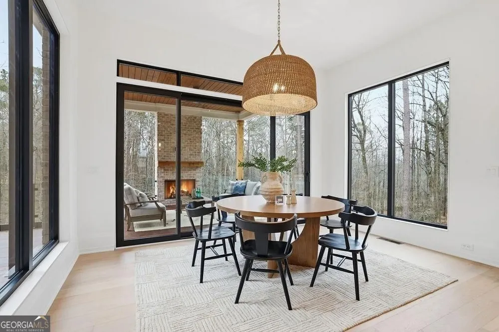 115 Oak Leaf TRL Milton, GA 30004