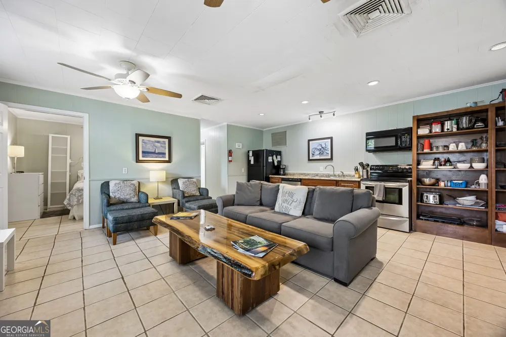 106 W Dillingham ST St. Marys, GA 31558