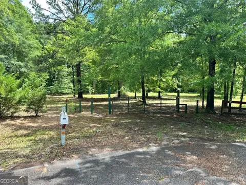 234 Vaughn CIR