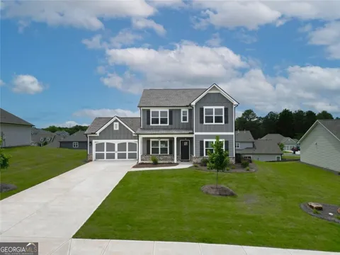 448 Banff DR