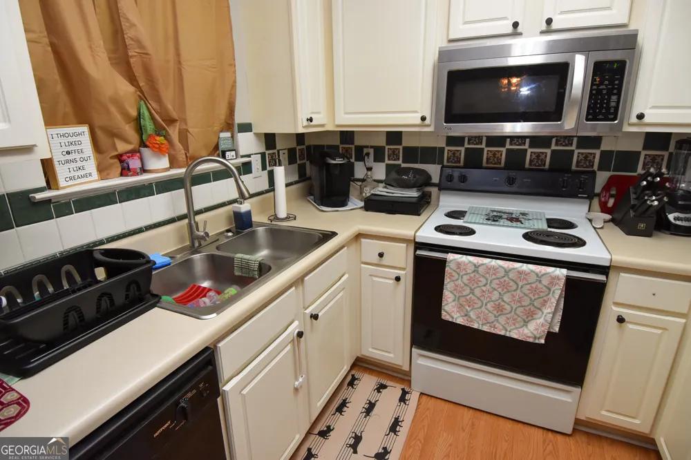 144 Pebble Creek DR Jackson, GA 30233