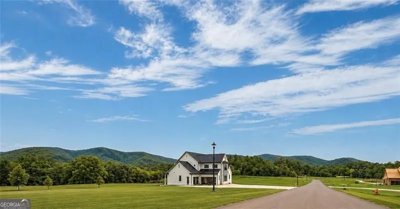 126 Palisade DR Rydal, GA 30171
