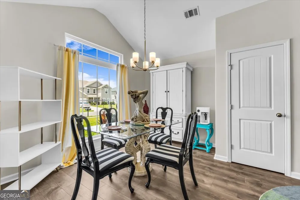 138 Grimsby RD Savannah, GA 31407