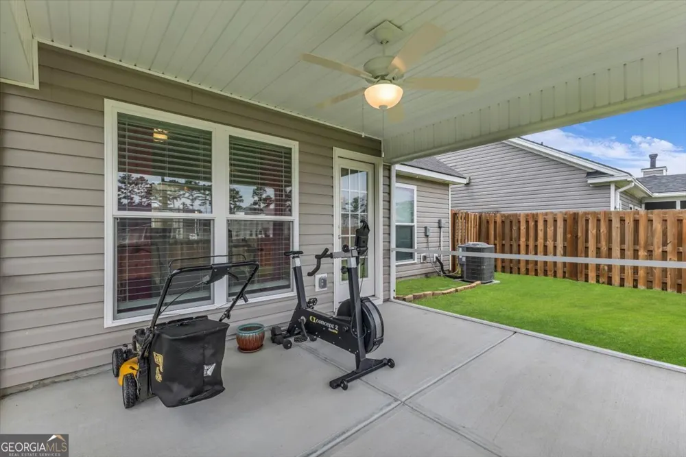 138 Grimsby RD Savannah, GA 31407