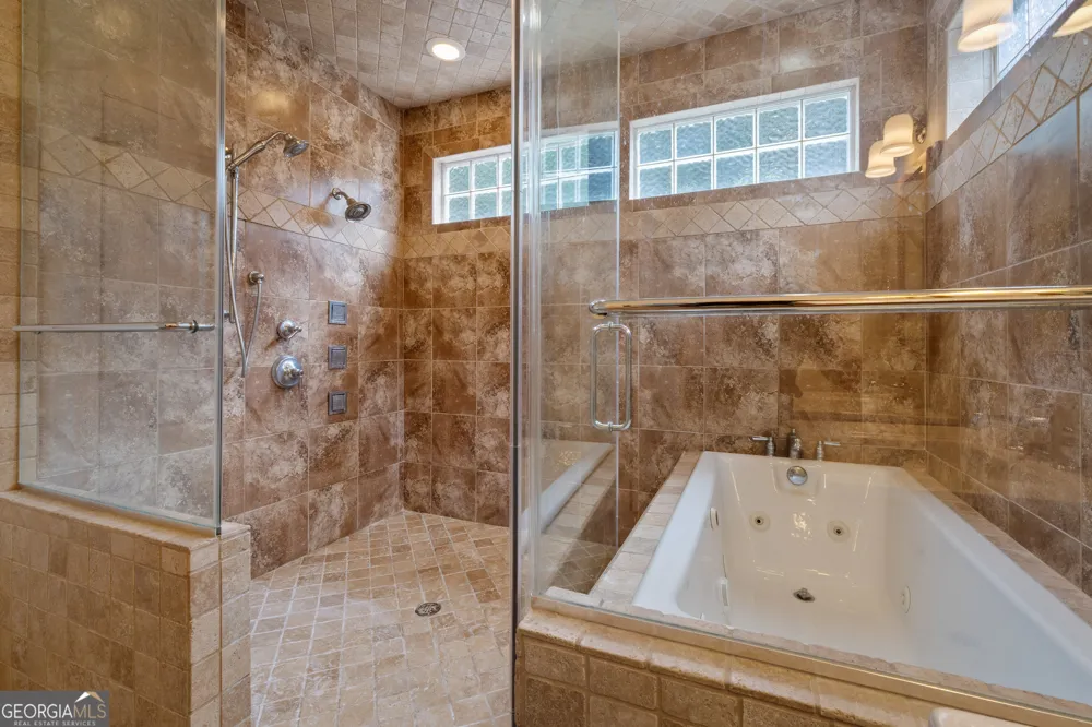 66 Hidden Lakes DR Carrollton, GA 30116