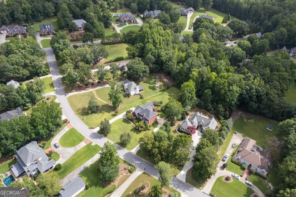 66 Hidden Lakes DR Carrollton, GA 30116