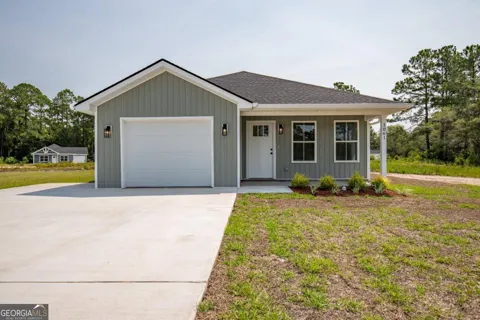 1061 Cassina Garden WAY