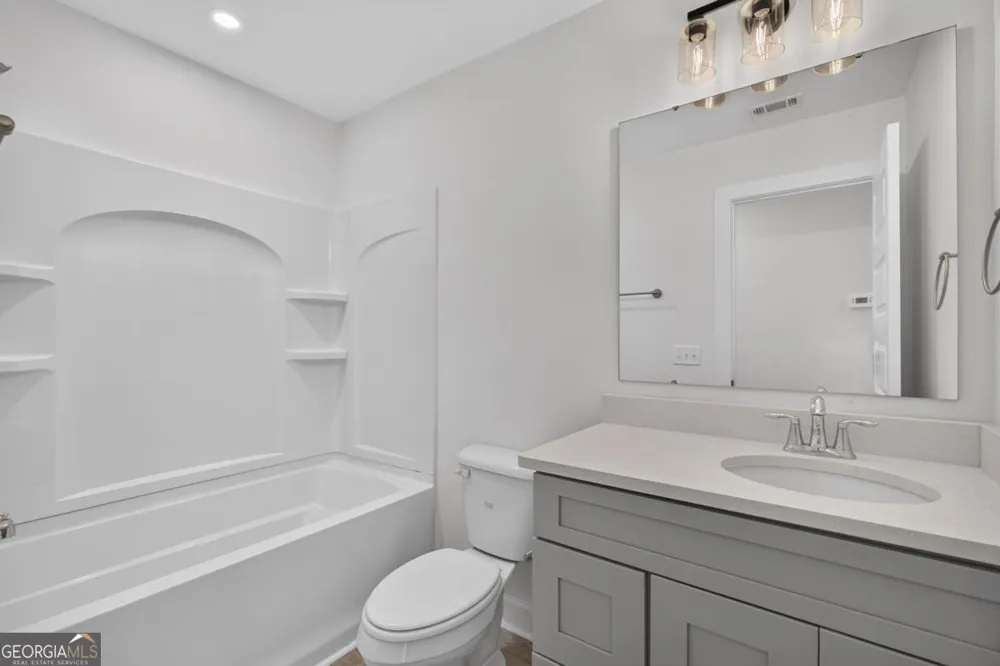 1061 Cassina Garden WAY Darien, GA 31305