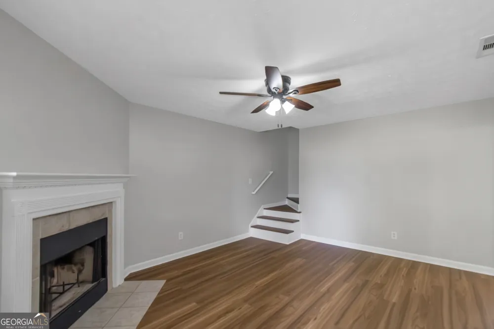 97 Livingston LN Covington, GA 30016