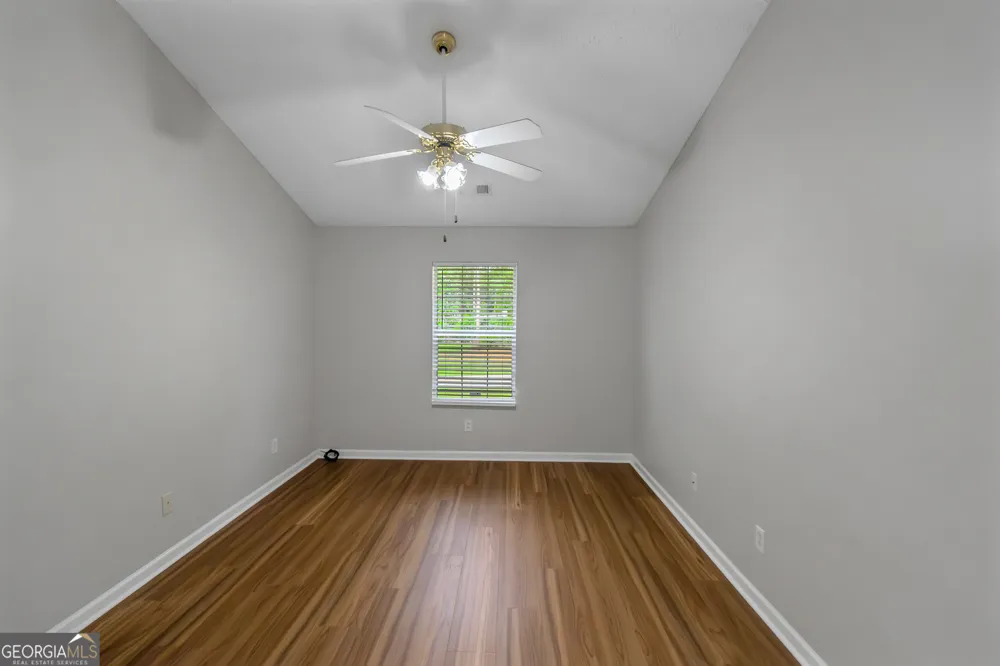 97 Livingston LN Covington, GA 30016