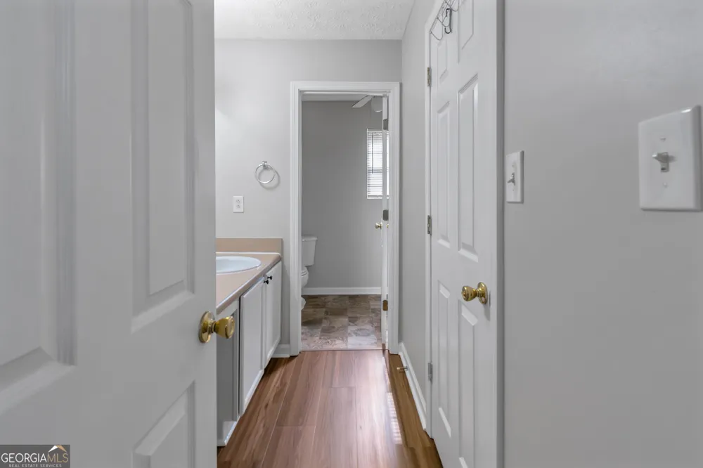 97 Livingston LN Covington, GA 30016