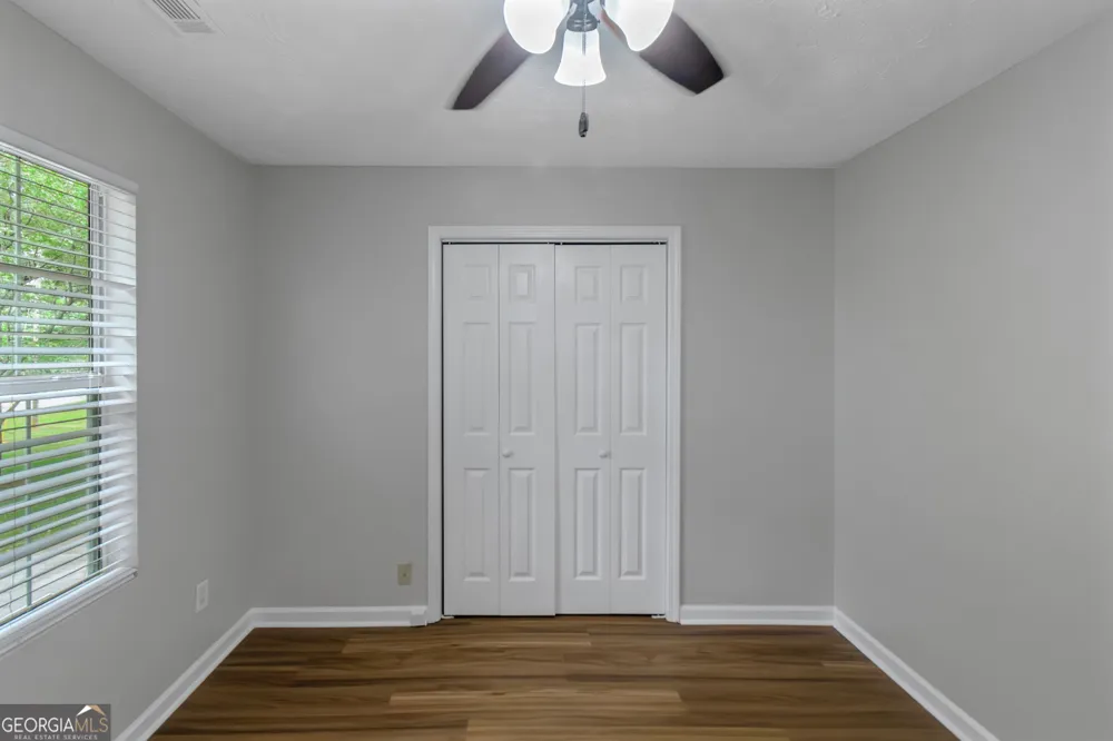 97 Livingston LN Covington, GA 30016