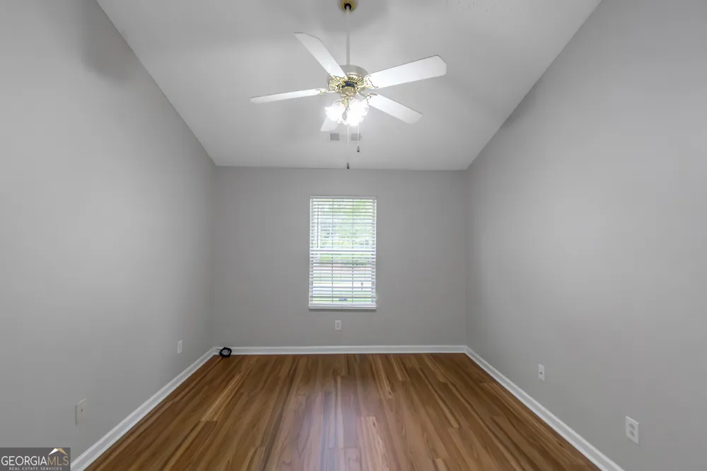 97 Livingston LN Covington, GA 30016