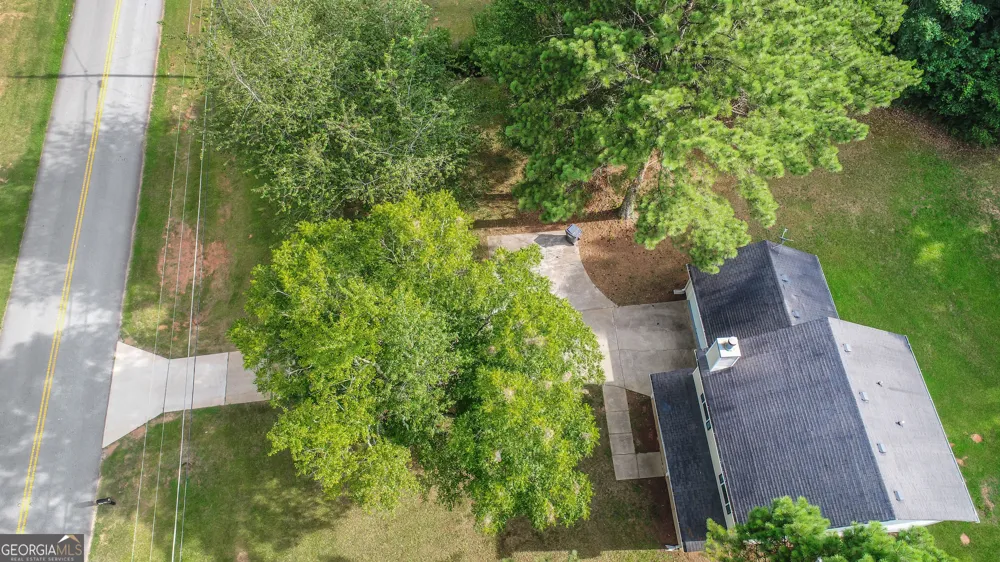 97 Livingston LN Covington, GA 30016