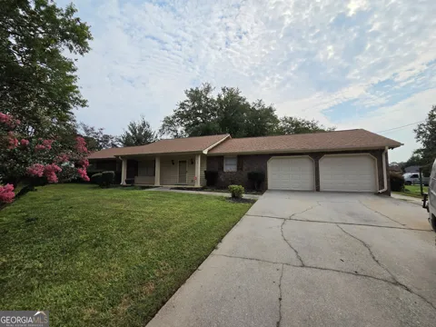 3560 Sandhill DR SE