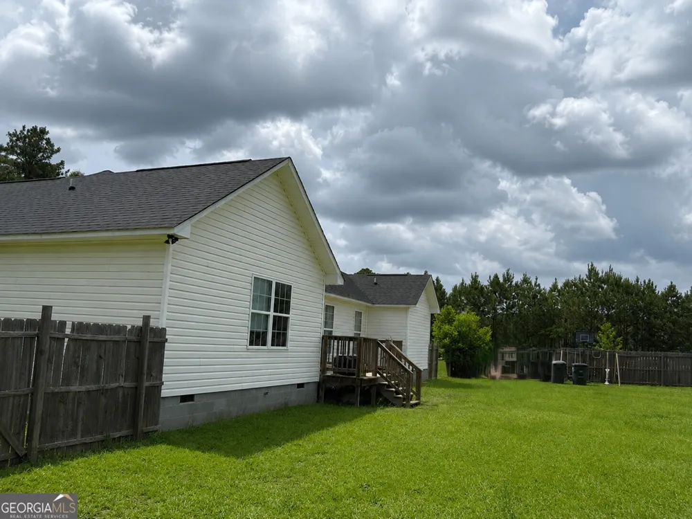 257 E Railroad ST Jeffersonville, GA 31044