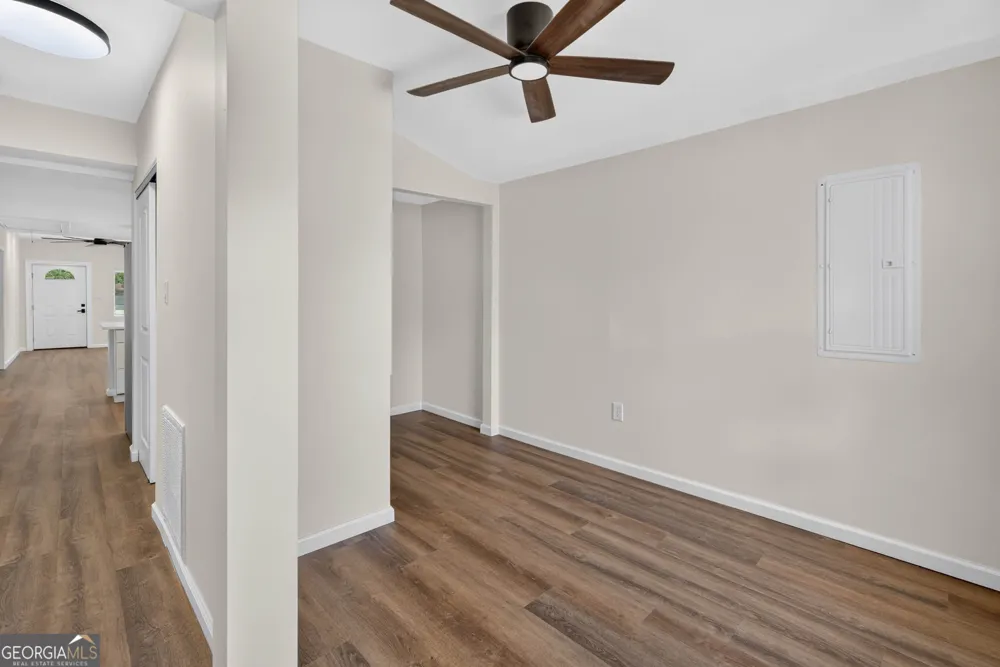 718 W 51st ST Savannah, GA 31405