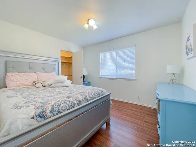 11427 BALTIC DR San Antonio, TX 78213
