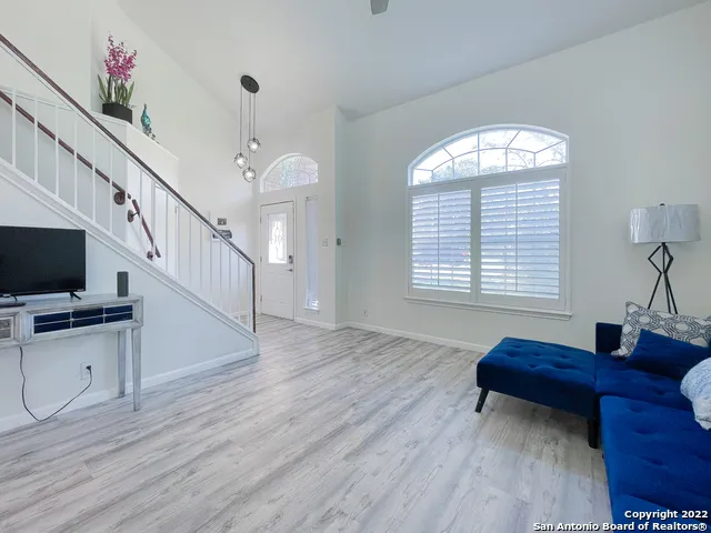11427 BALTIC DR San Antonio, TX 78213