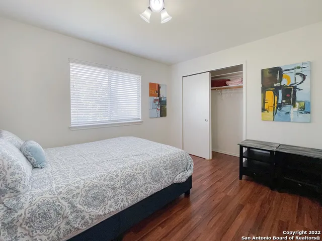 11427 BALTIC DR San Antonio, TX 78213