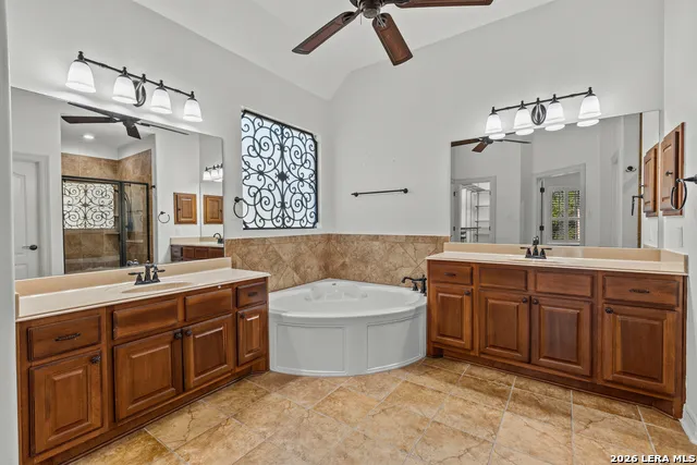 3615 SUNSET CLF San Antonio, TX 78261