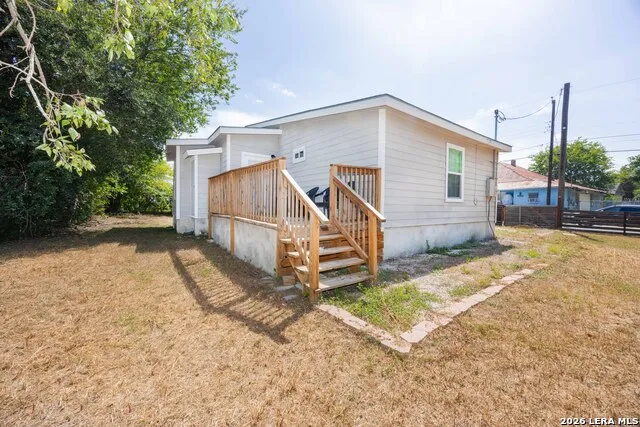 324 Bargas St San Antonio, TX 78210