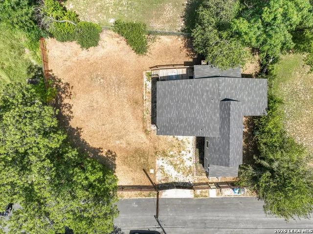 324 Bargas St San Antonio, TX 78210