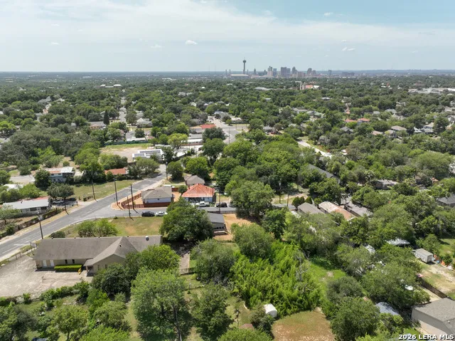 324 Bargas St San Antonio, TX 78210