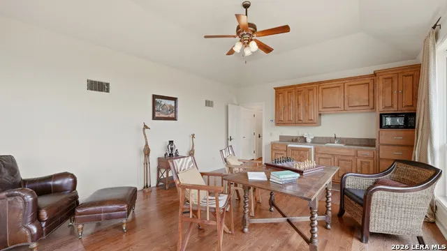 30045 FM 3009 New Braunfels, TX 78132