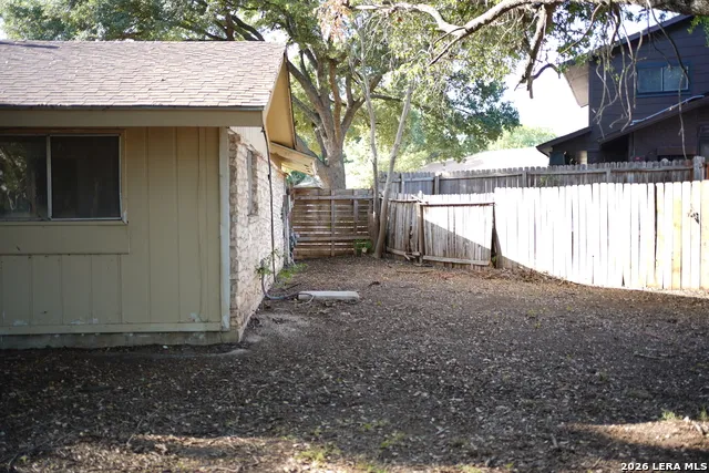 6118 Windy Frst San Antonio, TX 78239