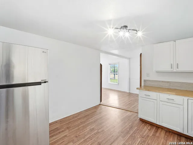501 E WESTMEYER ST Poth, TX 78147