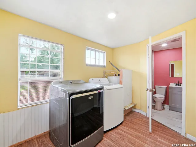 501 E WESTMEYER ST Poth, TX 78147