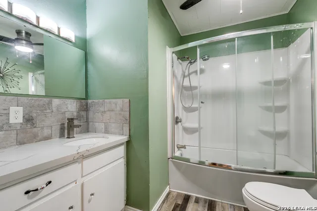 501 Green St. Poth, TX 78147